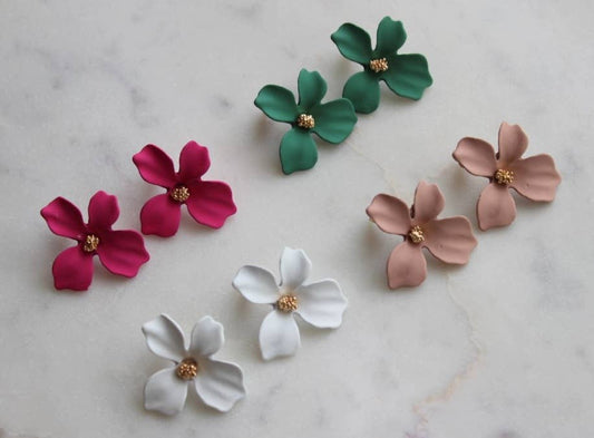 Flower Stud Earrings: Blush