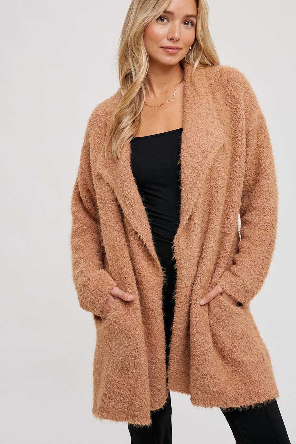 SOFT FUZZY DRAPE FRONT CARDIGAN: MUSHROOM