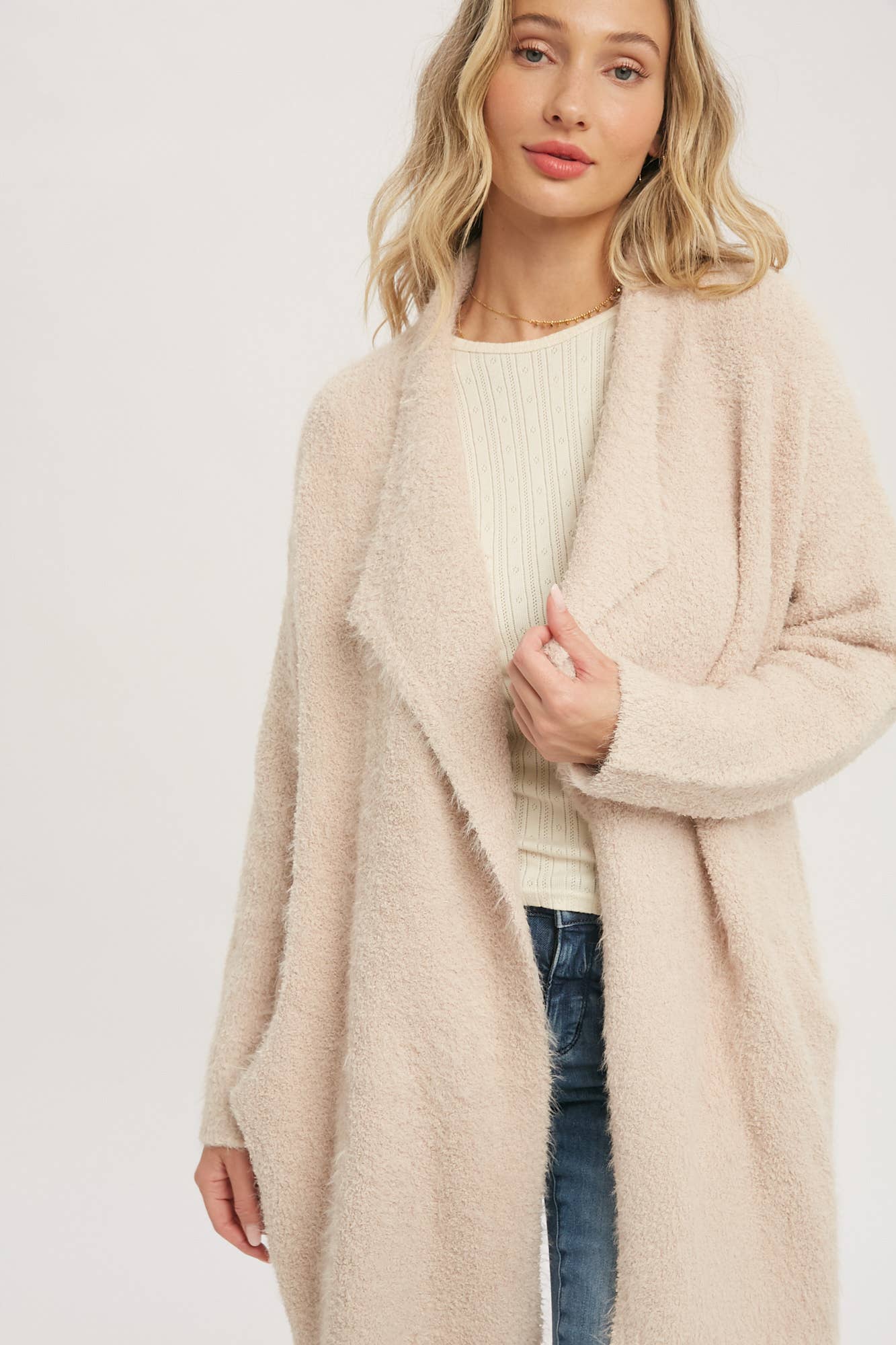 SOFT FUZZY DRAPE FRONT CARDIGAN: MUSHROOM