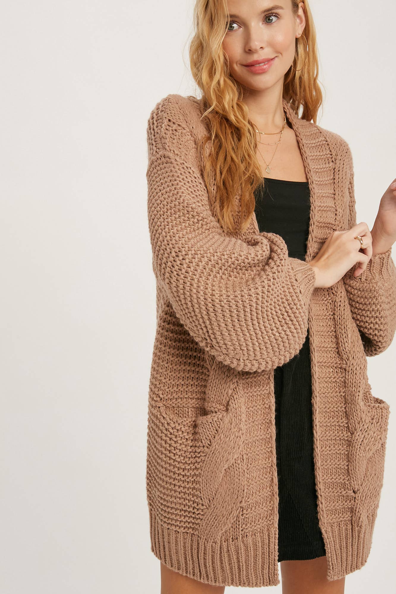 CHUNKY CABLE LANTERN SLEEVE CARDIGAN: OLIVE