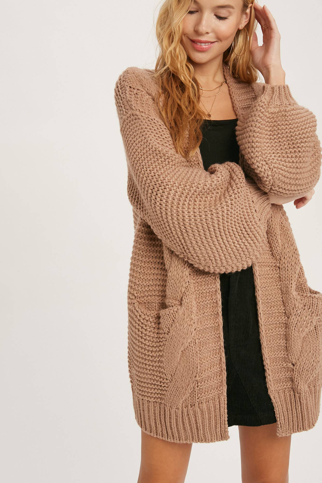 CHUNKY CABLE LANTERN SLEEVE CARDIGAN: OLIVE