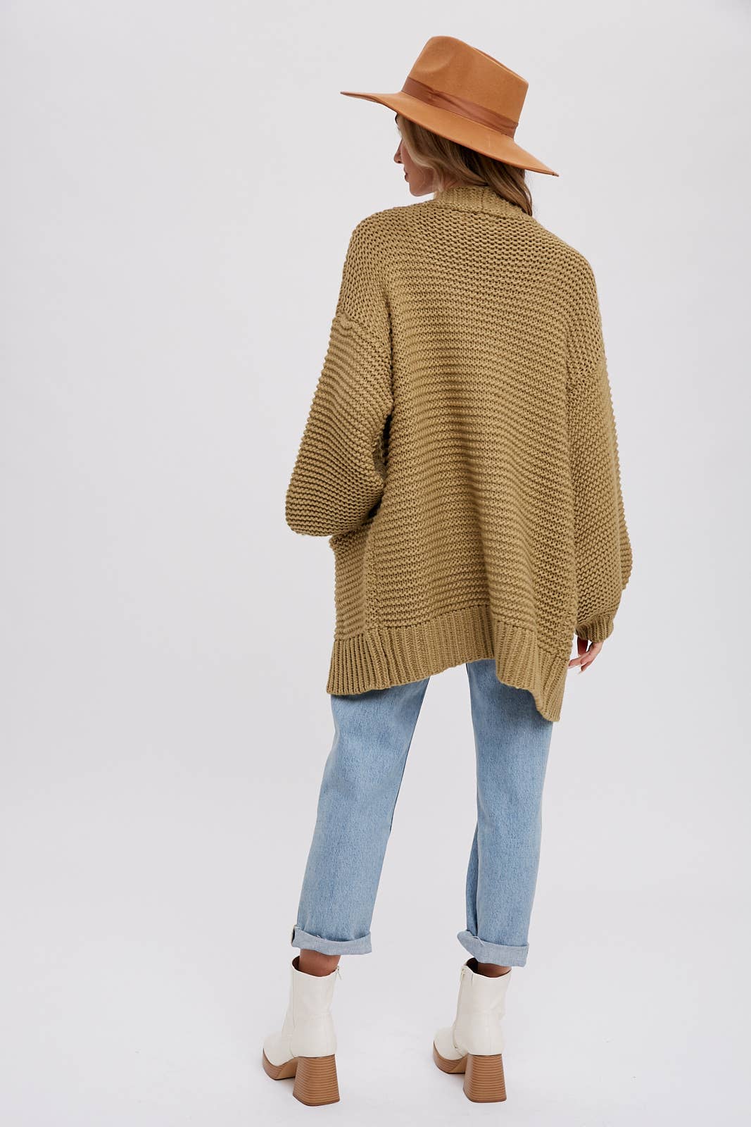 CHUNKY CABLE LANTERN SLEEVE CARDIGAN: OLIVE